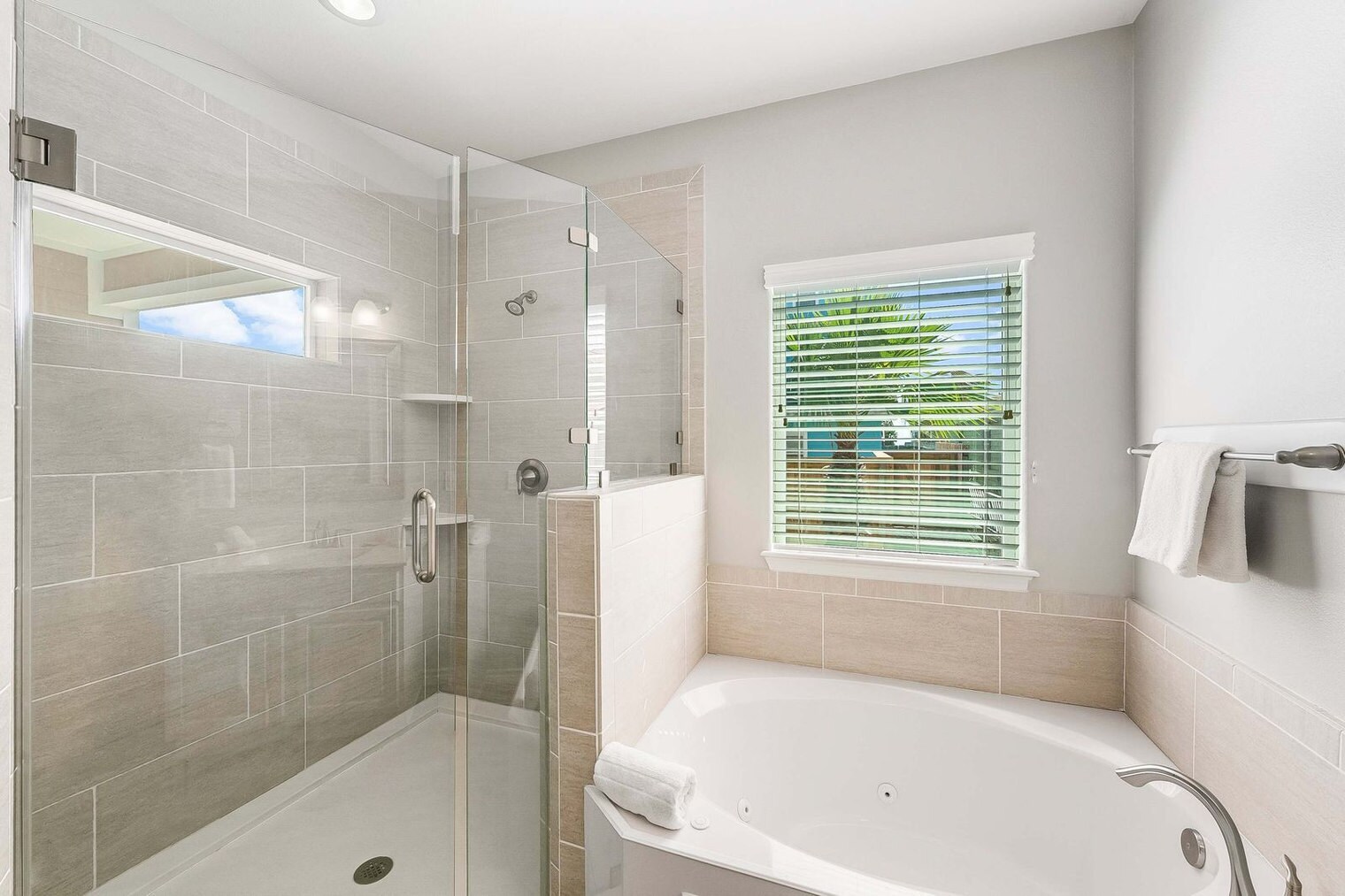 Building Photo - 1813 Eleventh St