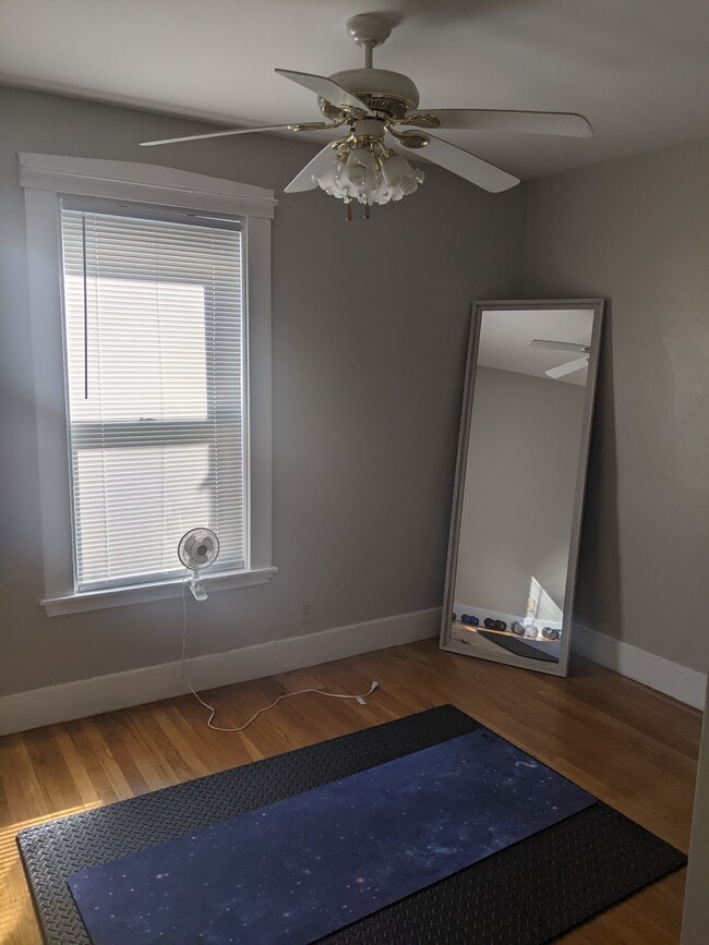 2nd bedroom or home office - 55 E Central St