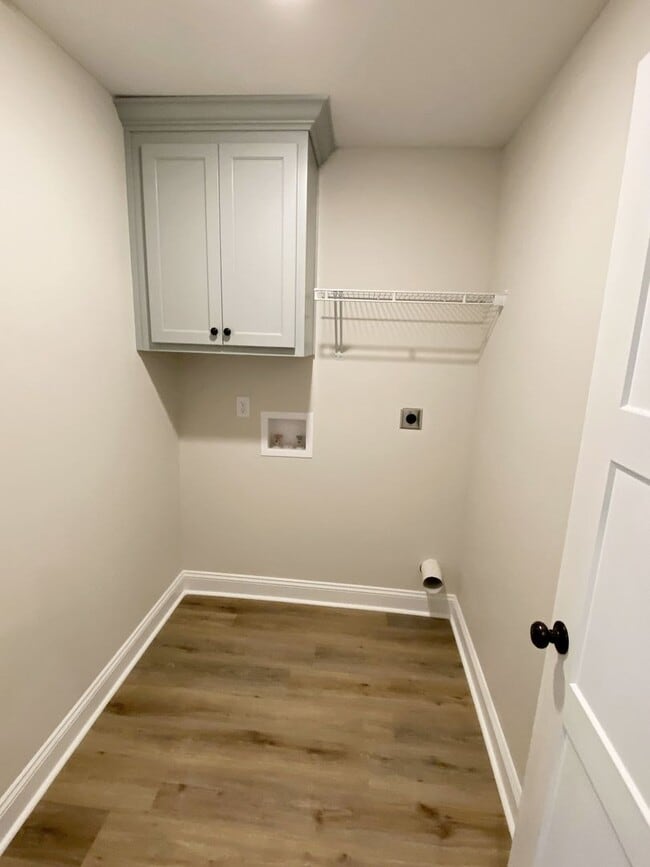 Building Photo - Elegant & Spacious 3BD/2BA Home in Hahira ...