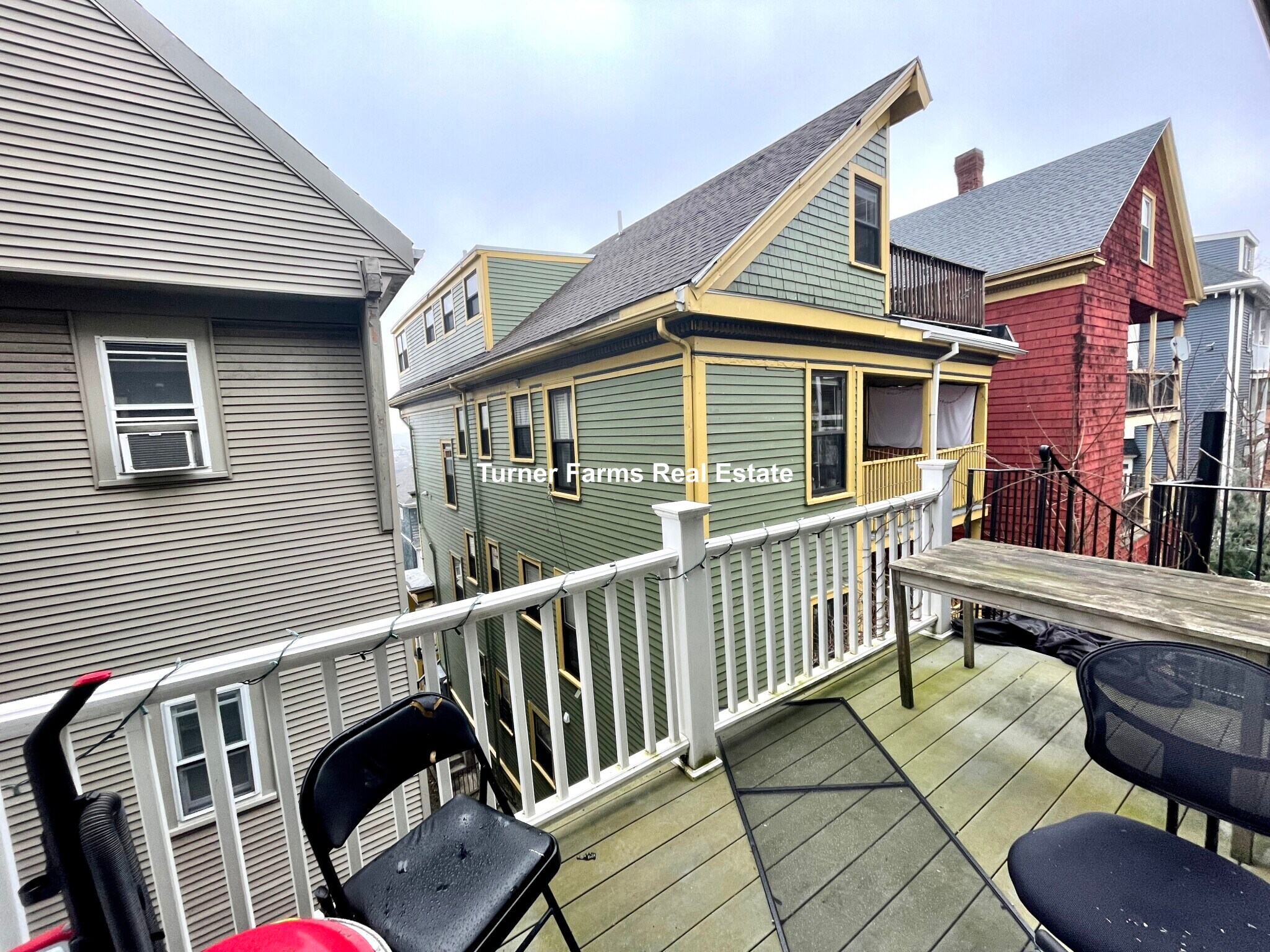 Building Photo - 15 Eldora St