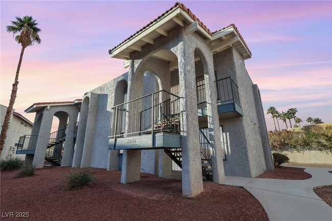 Primary Photo - 4768 W Sand Creek Ave