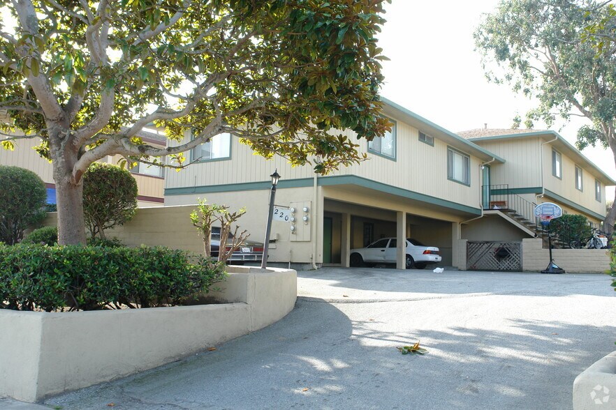 Building Photo - Cypress Townhomes
