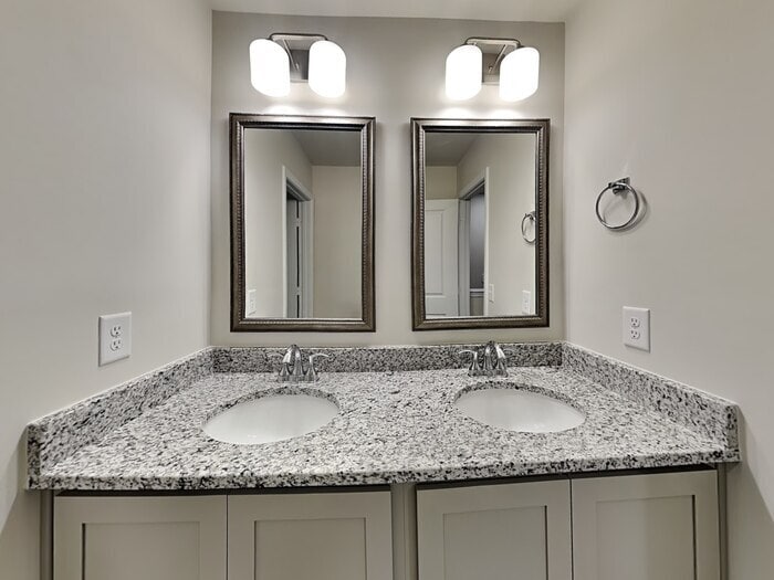 Building Photo - 96 Salers Ln