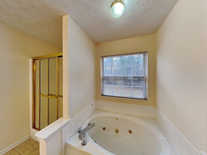 Building Photo - 2895 Arden Ridge Dr