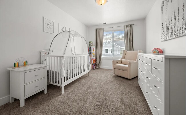 Building Photo - 3 Bedroom/2.5 Bathroom Townhouse in Lehi