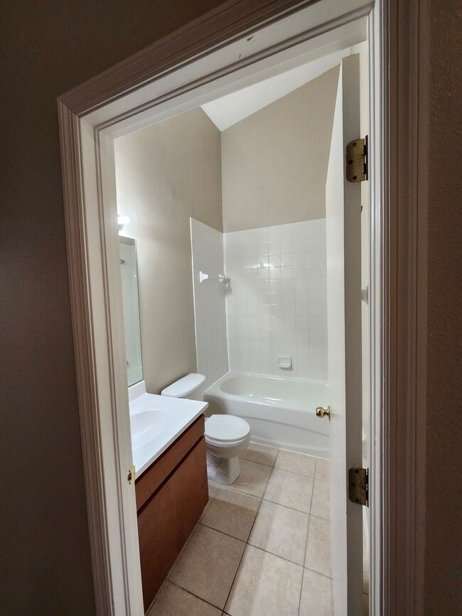 Building Photo - 6330 Osprey Lake Cir