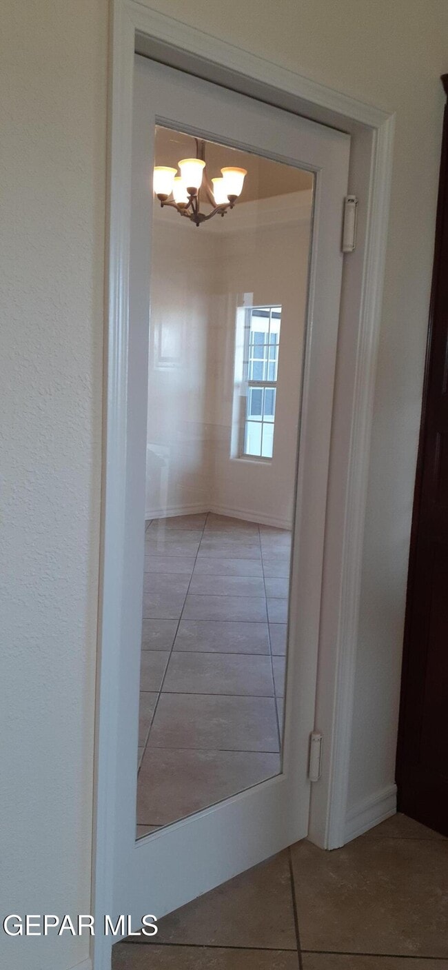 Building Photo - 5466 Buffalo Creek Dr