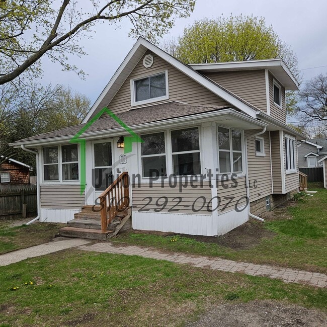 Building Photo - 3162 Armour St