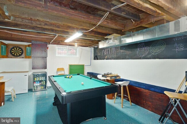 Building Photo - 3045 Baltz St