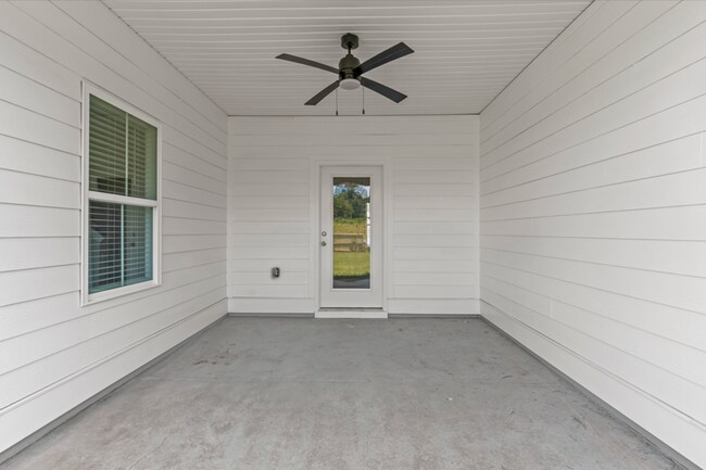 Building Photo - 210 Clifton Dr