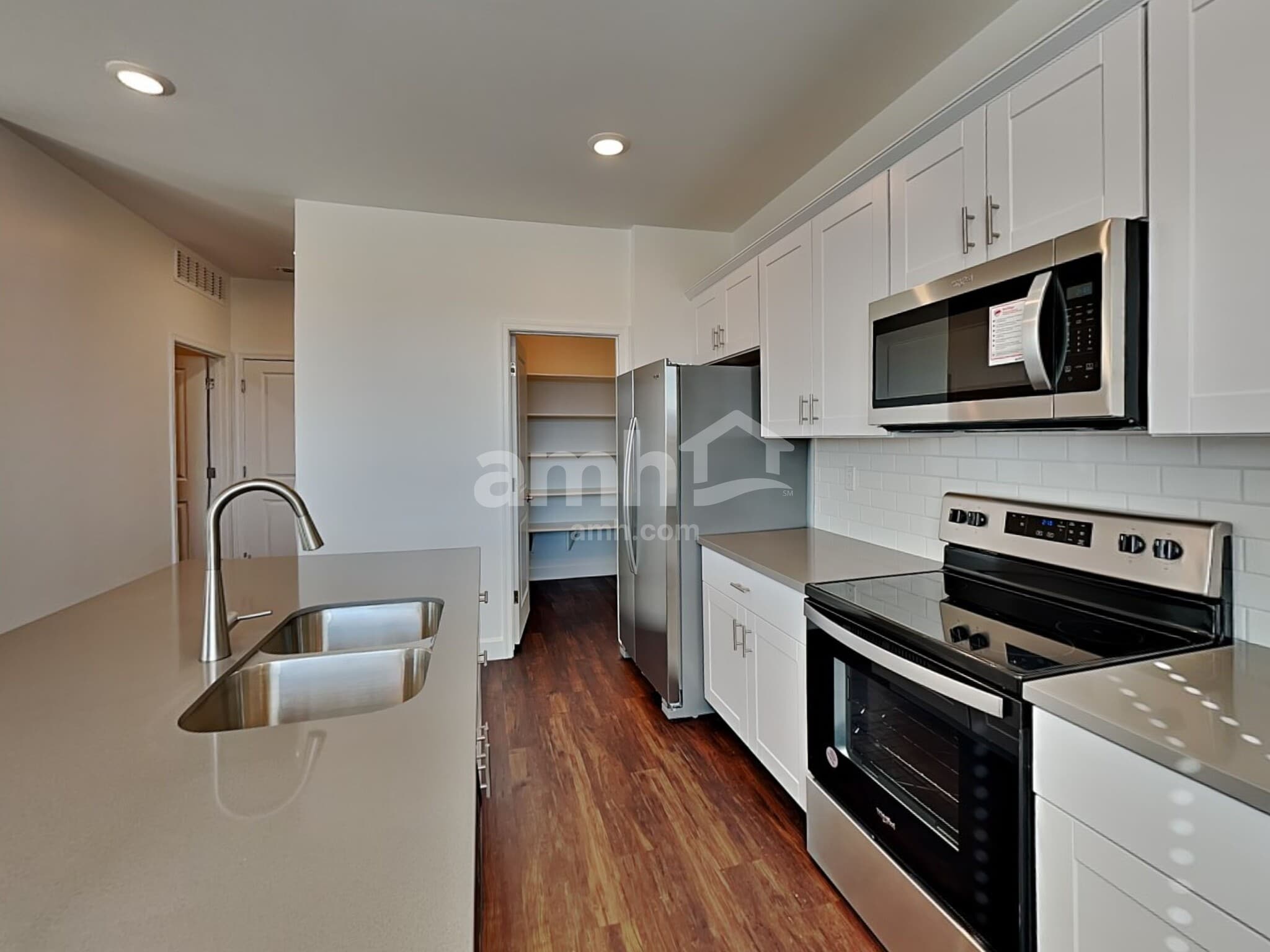 Building Photo - 6127 W Calle Bilboa