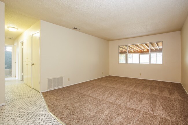 Building Photo - 2772 Sargent Ave