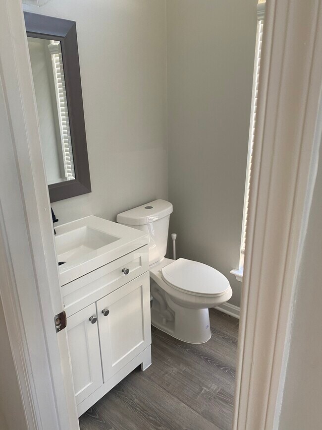 Building Photo - 4702 King John Way