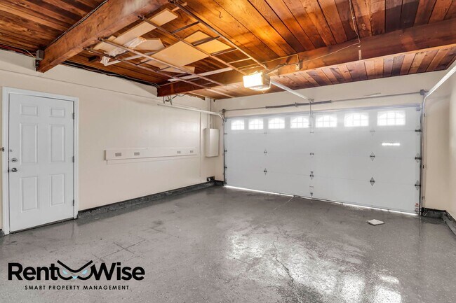 Building Photo - 4260 Ruthelma Ave