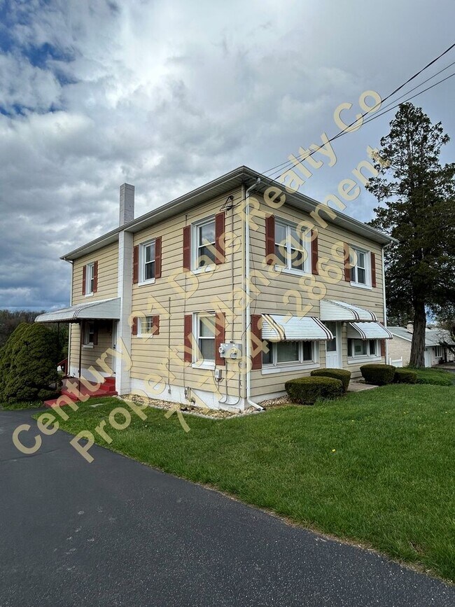 Building Photo - New Bridgeville 79-81