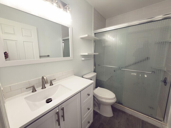 Building Photo - 8524 Laredo St