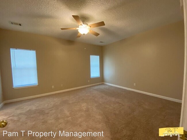 Building Photo - 2 br, 2 bath House - 3 Kingslan Ct.