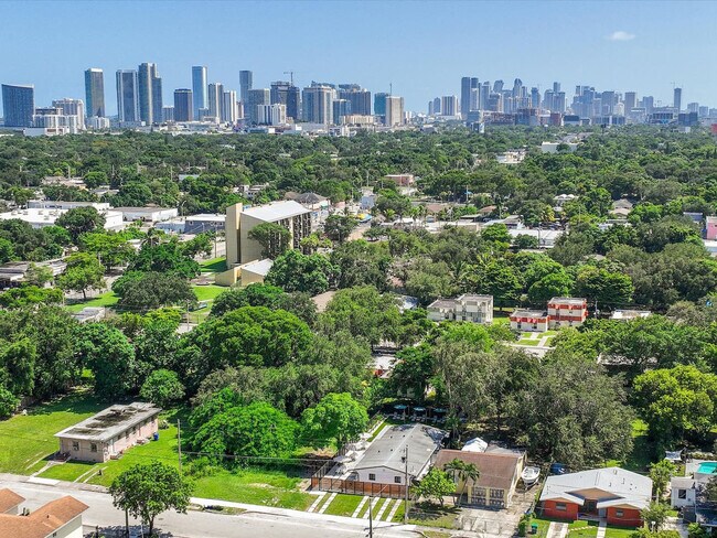 Building Photo - 258 NW 57th St