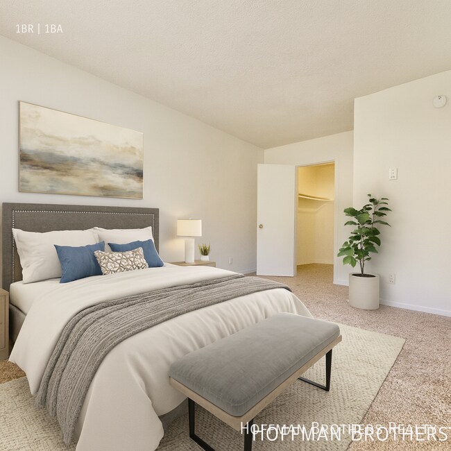 Building Photo - 15525 Nordhoff St