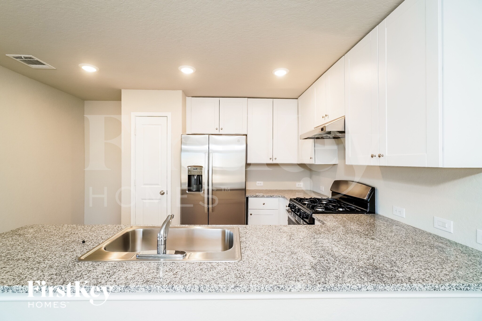 Building Photo - 5330 Trellised Ln