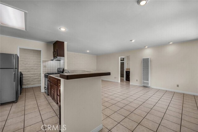 Building Photo - 535 Crater Camp Dr