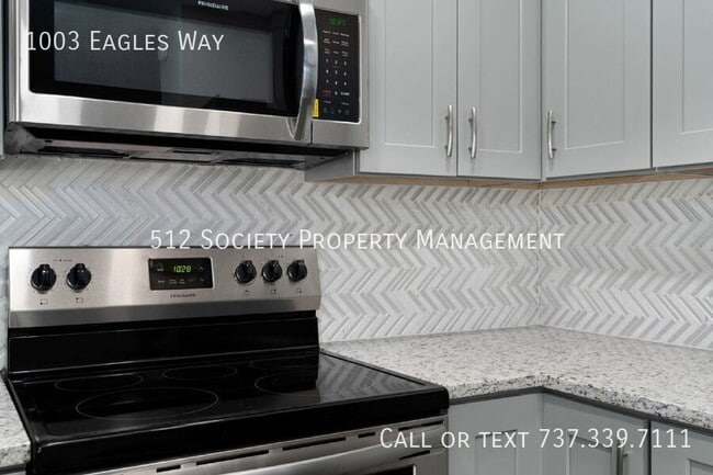 Building Photo - 1003 Eagles Way