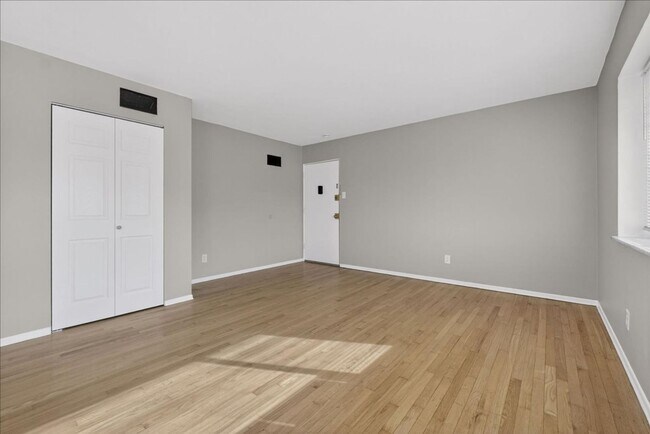 Building Photo - "Unit I" as in "I Can't Believe You-"