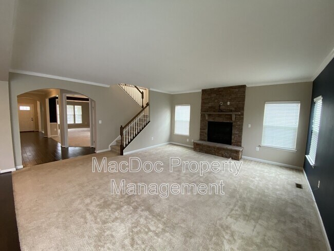 Building Photo - 6056 Greenspring Road