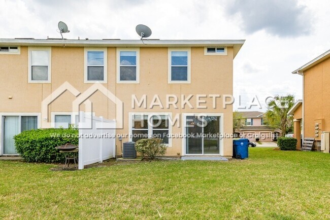Building Photo - 1431 Biscayne Bay Dr
