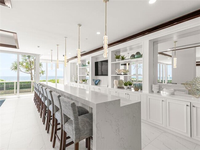 Building Photo - 3200 N Ocean Blvd