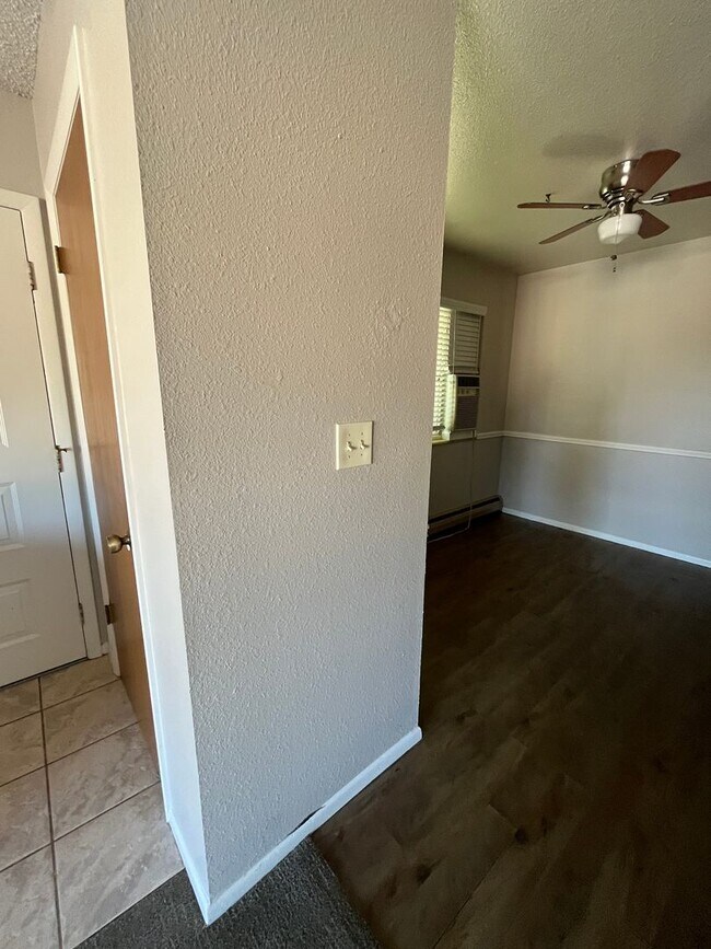 Building Photo - 3-Bed, 2-Bath Duplex across from Lake Loveland!