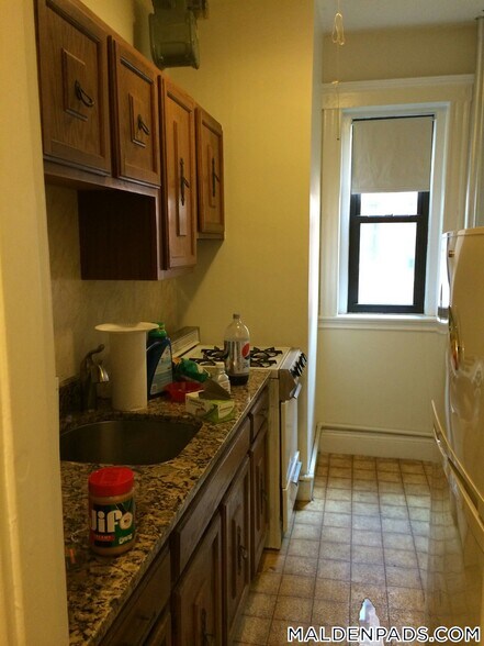 Building Photo - 17-19 Washington St.