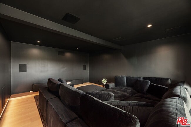 Building Photo - 2422 Apollo Dr