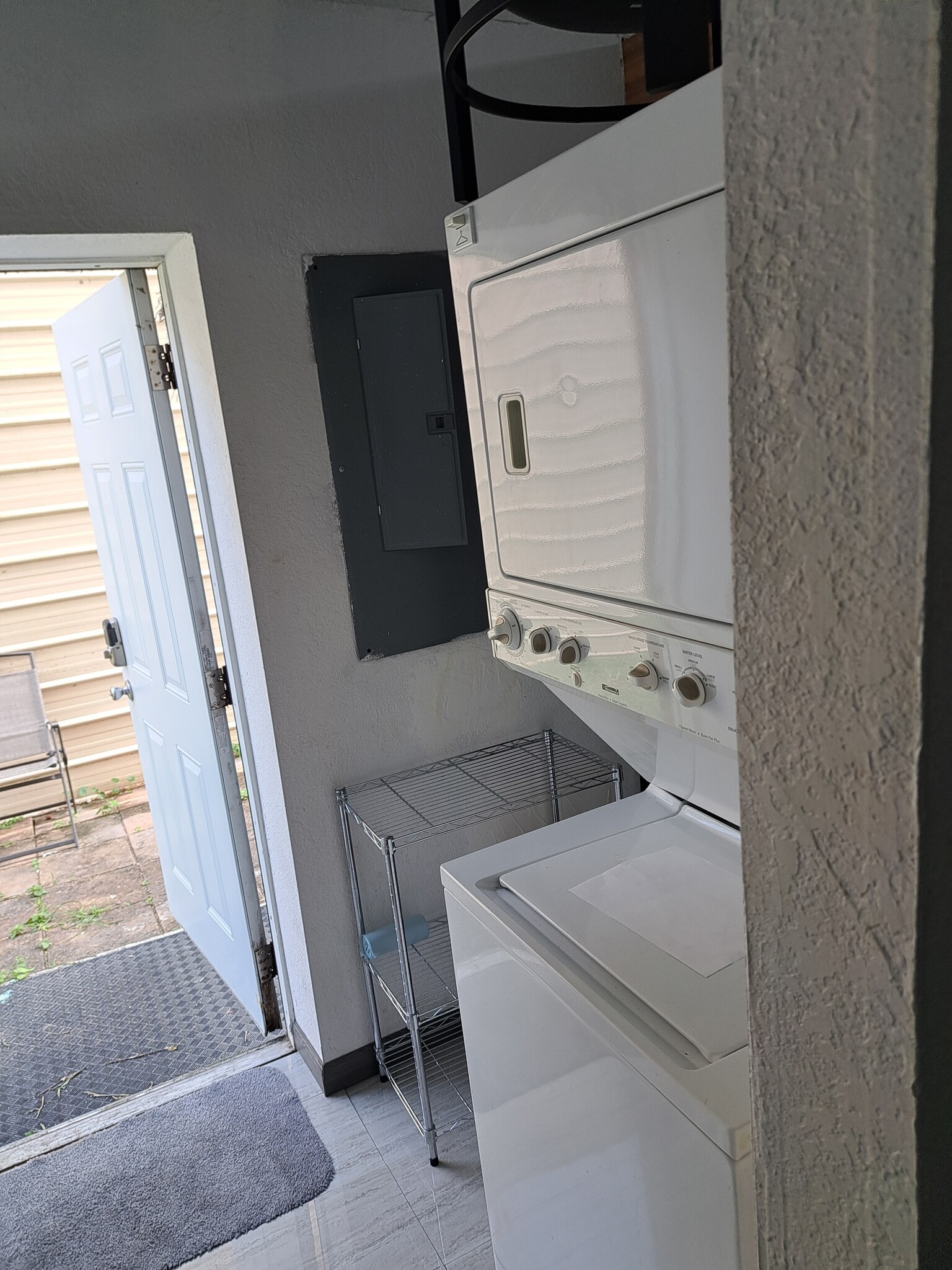 Building Photo - 16825 89th Pl N