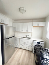Building Photo - 1094 W 1520 N