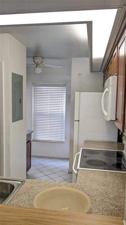 Building Photo - 2912 S Semoran Blvd