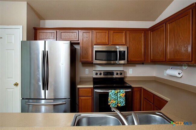 Building Photo - 5515 Lions Gate Ln