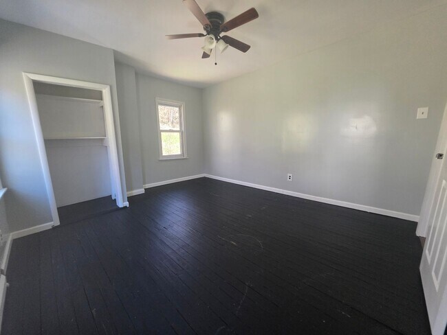 Building Photo - 30-32 Willow Street