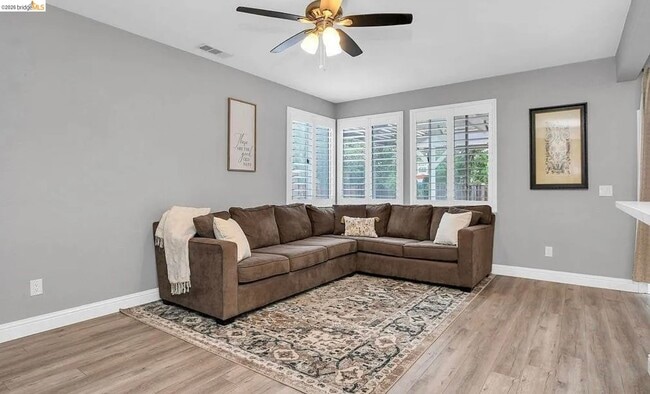 Building Photo - 4010 Goleta Pl