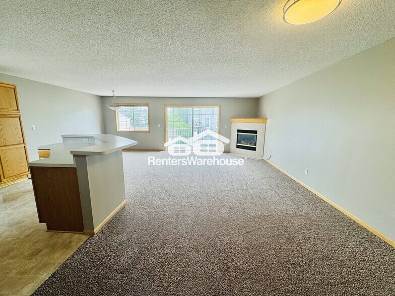 Building Photo - 7586 Crimson Ln