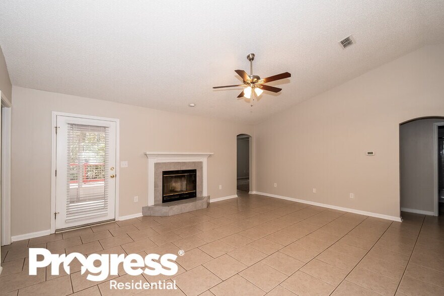 Building Photo - 492 Heron Nest Point