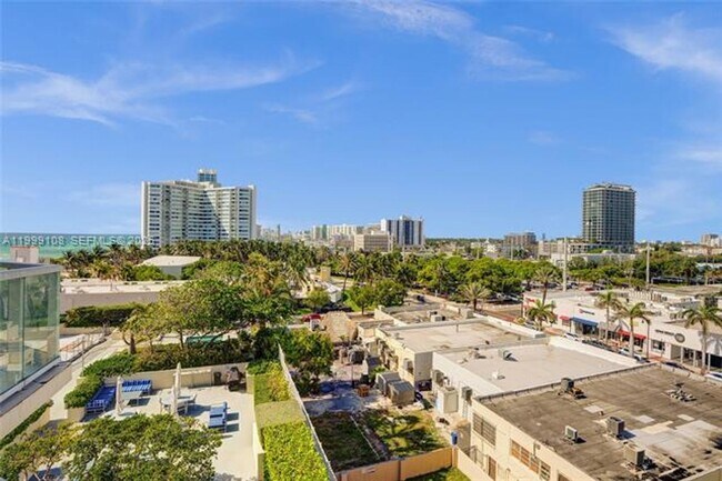 Building Photo - 7330 Ocean Terrace