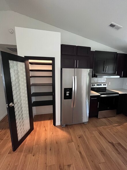 Building Photo - 2603 S 86th Ave