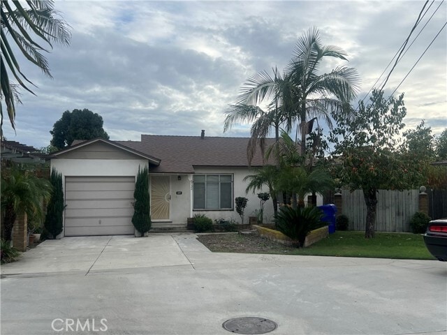 Building Photo - 8732 Duarte Rd