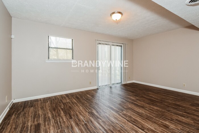 Building Photo - 2263 Rolling Rock Dr
