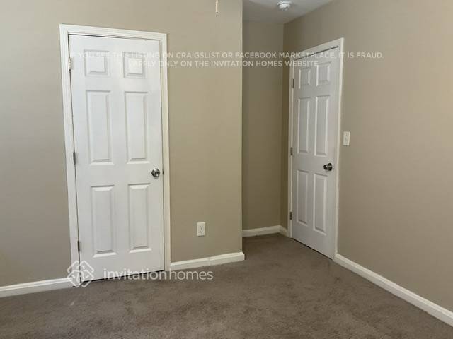 Building Photo - 2716 Lancaster Dr