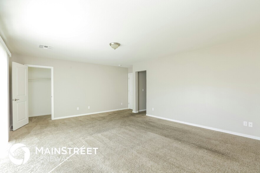 Building Photo - 2000 N 36th St