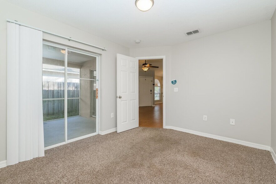 Building Photo - 7741 Barclay Rd
