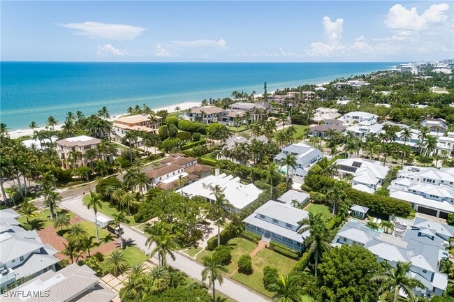 Building Photo - 155 1st Ave S