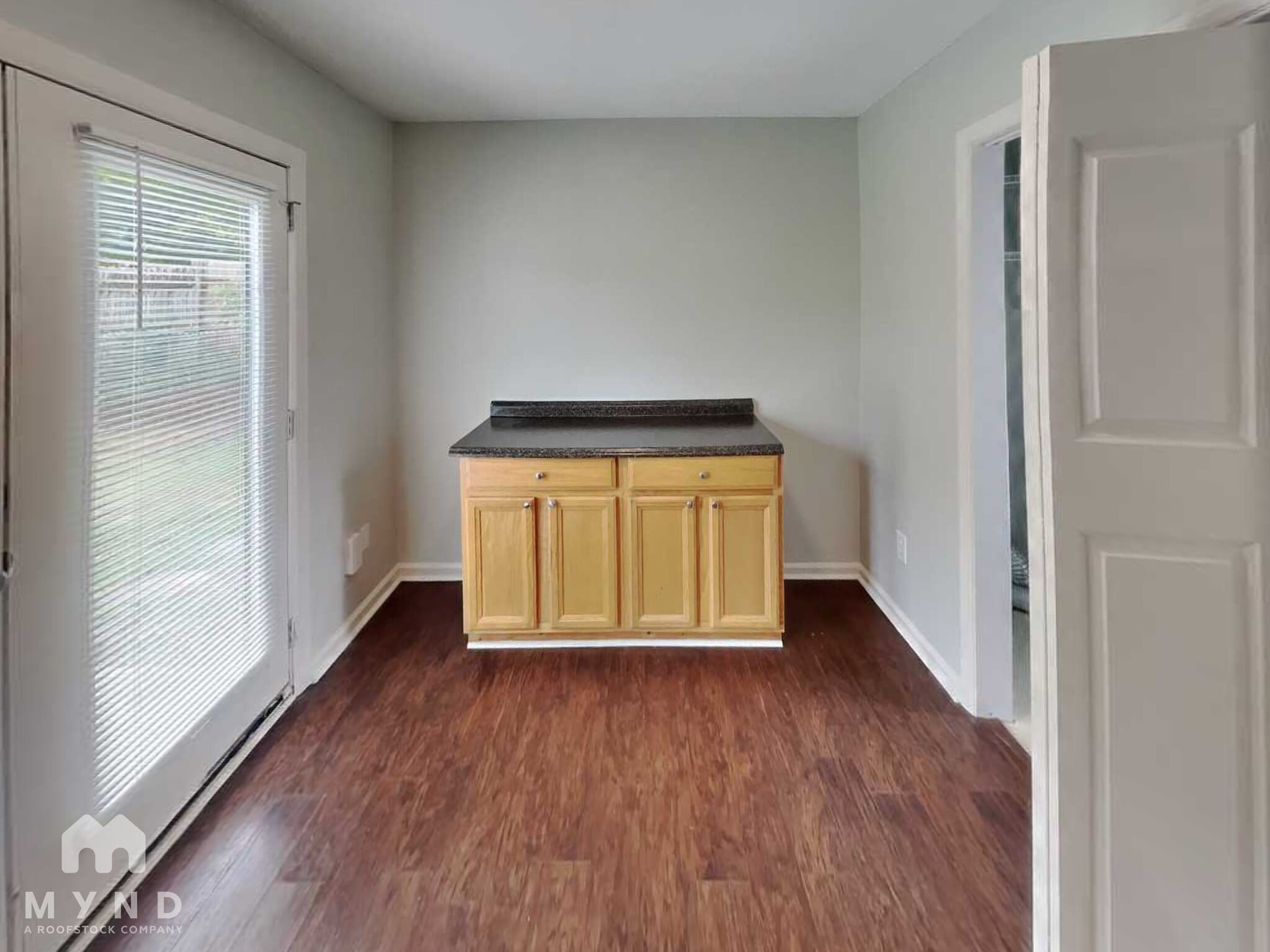 Building Photo - 1513 Pomona Dr